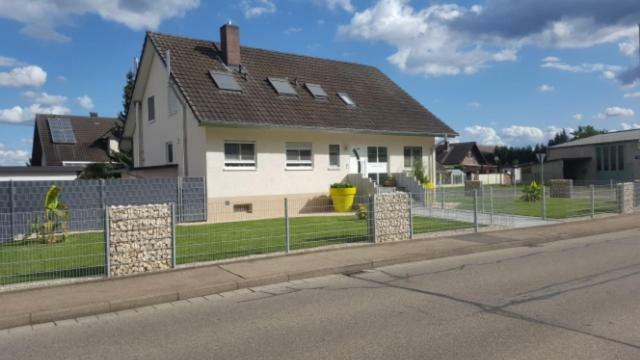 Ferienwohnung Witt Rheinhausen Exterior photo